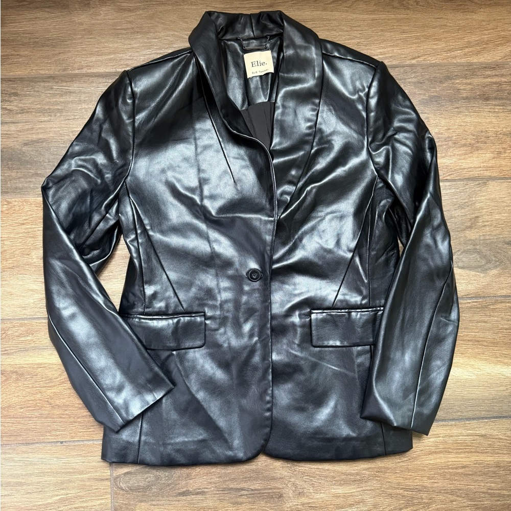 Ellie Women's Black Leather Blazer Jacket